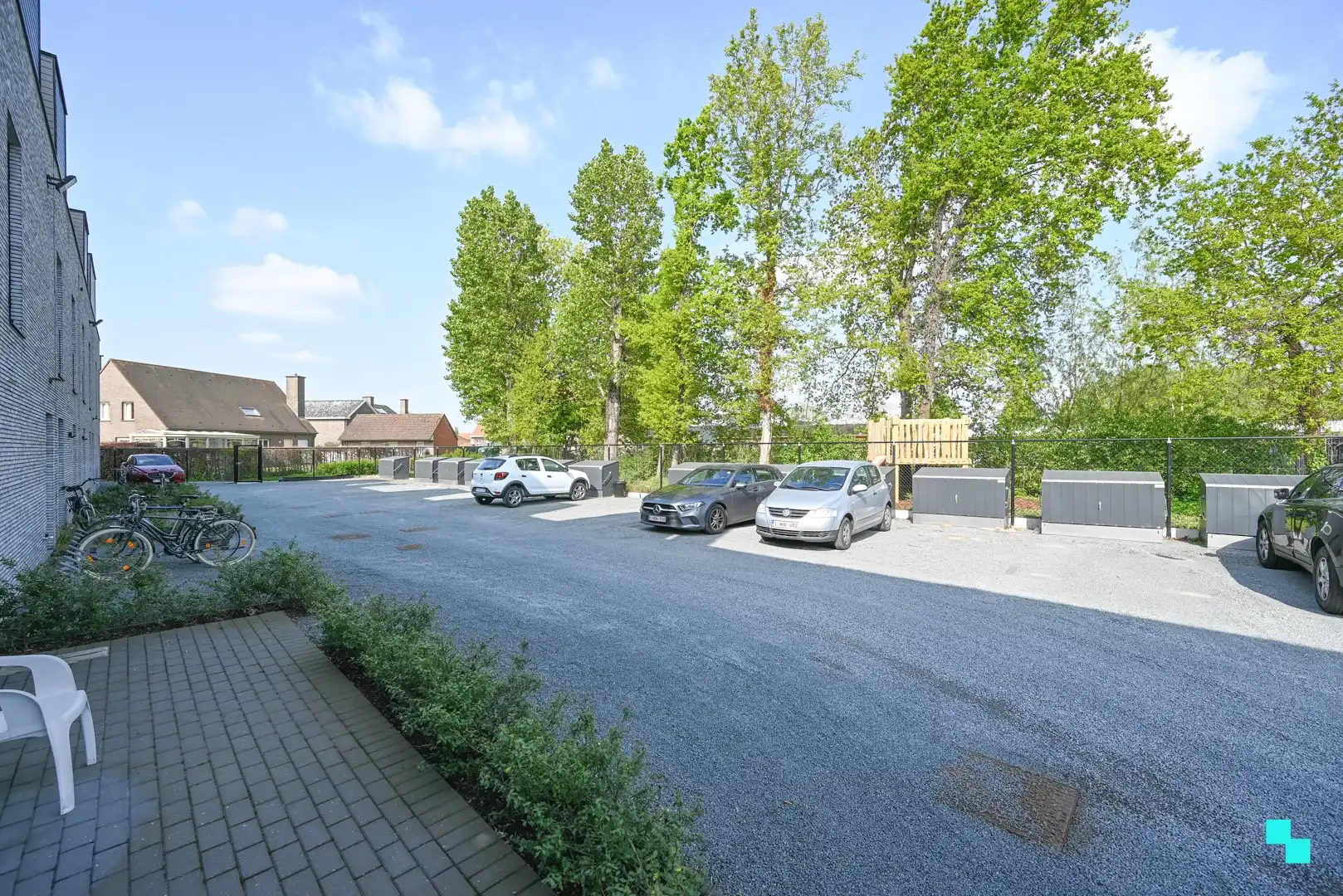 Energiezuinig tweeslaapkamerappartement met terras in Beveren-Leie! foto 14