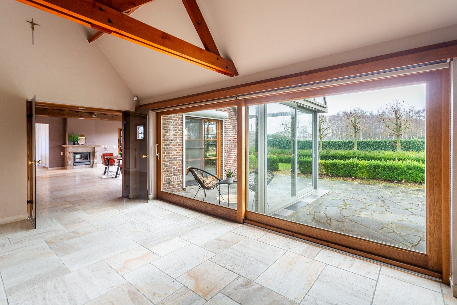 Charmante gezinswoning op 6.217 m² foto 18