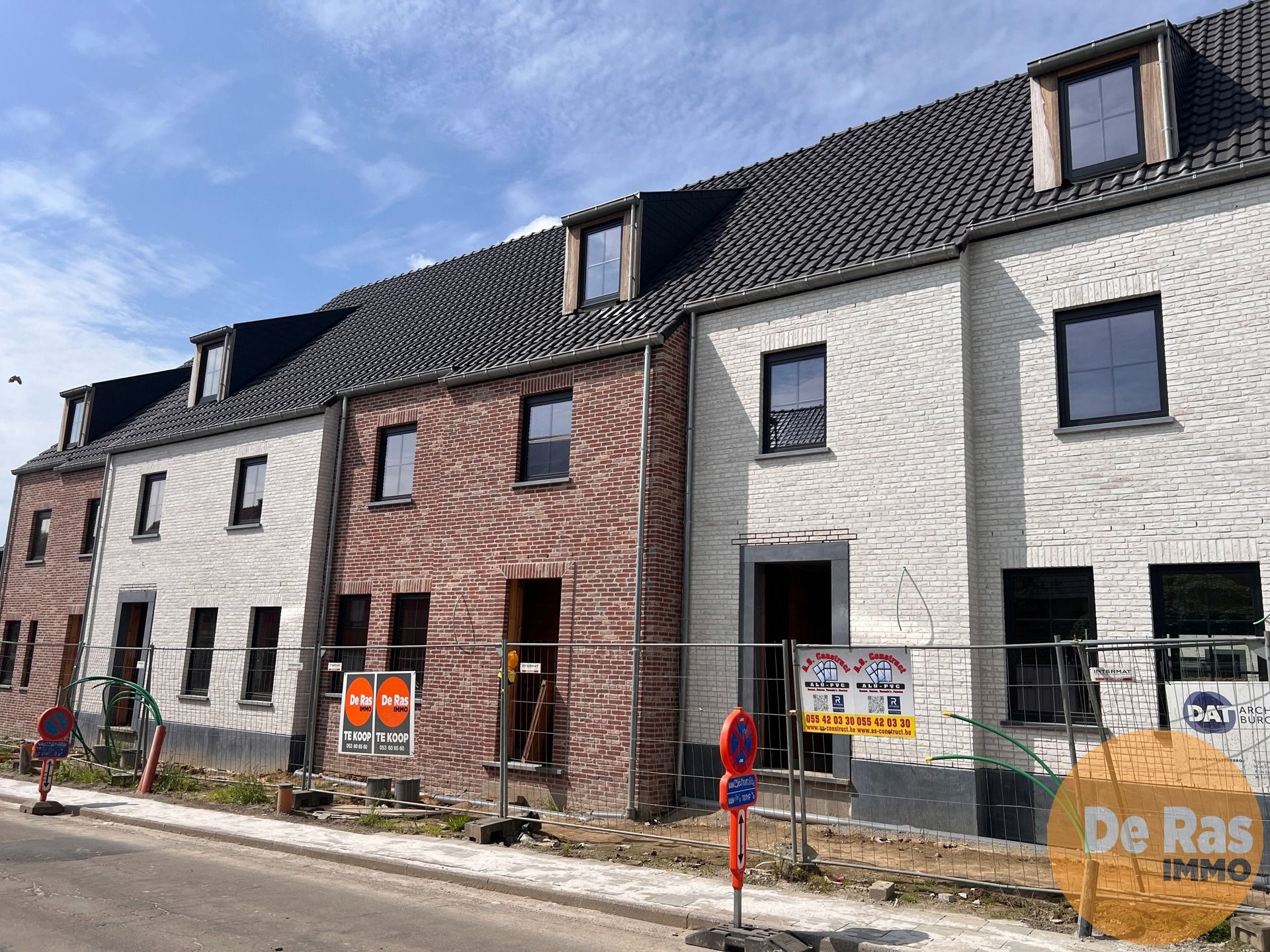 HILLEGEM- Uniek woonerf met Zuidgelegen woningen foto 9