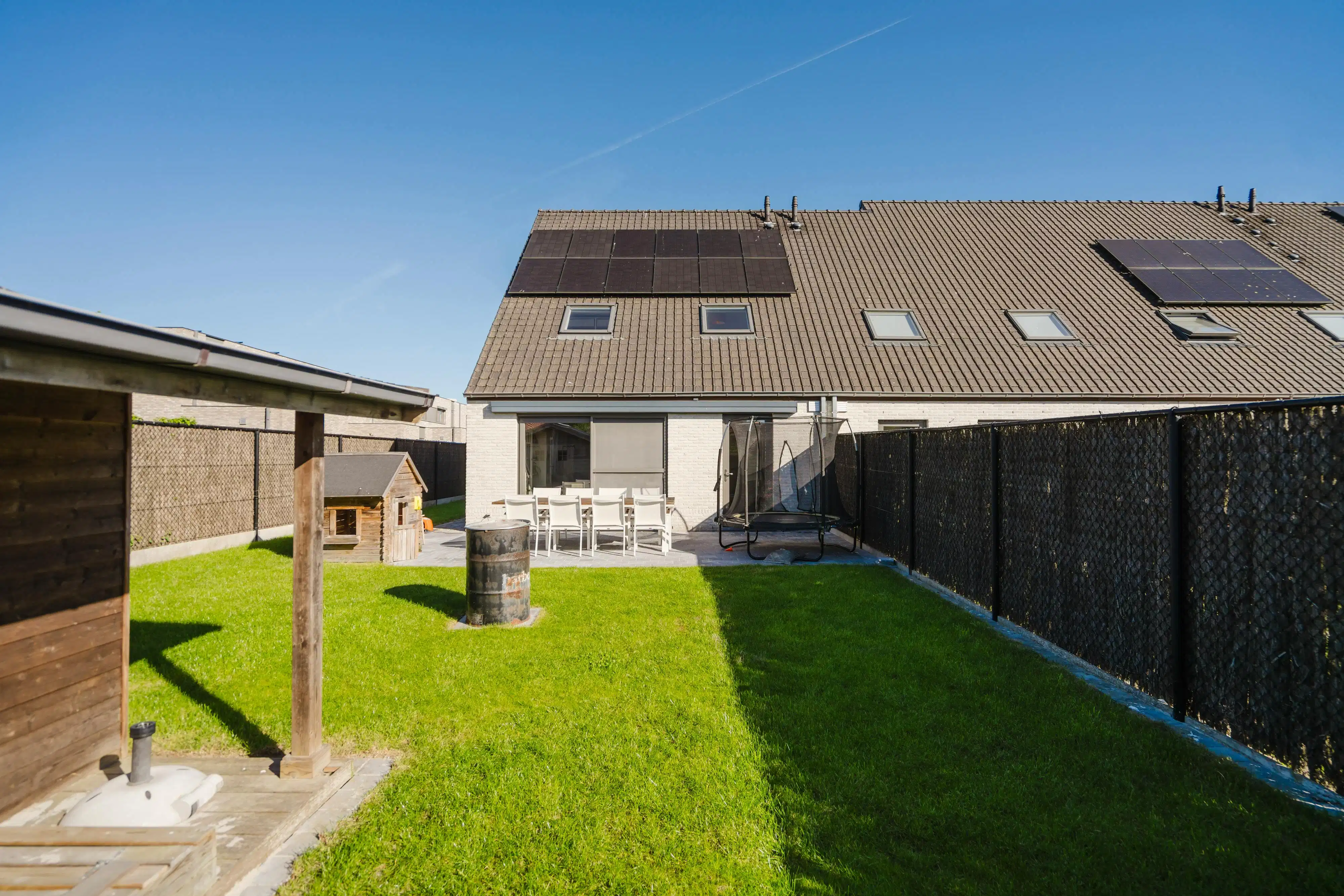 Recente halfopen hoekwoning met 3 slaapkamers in Rollegem foto 10