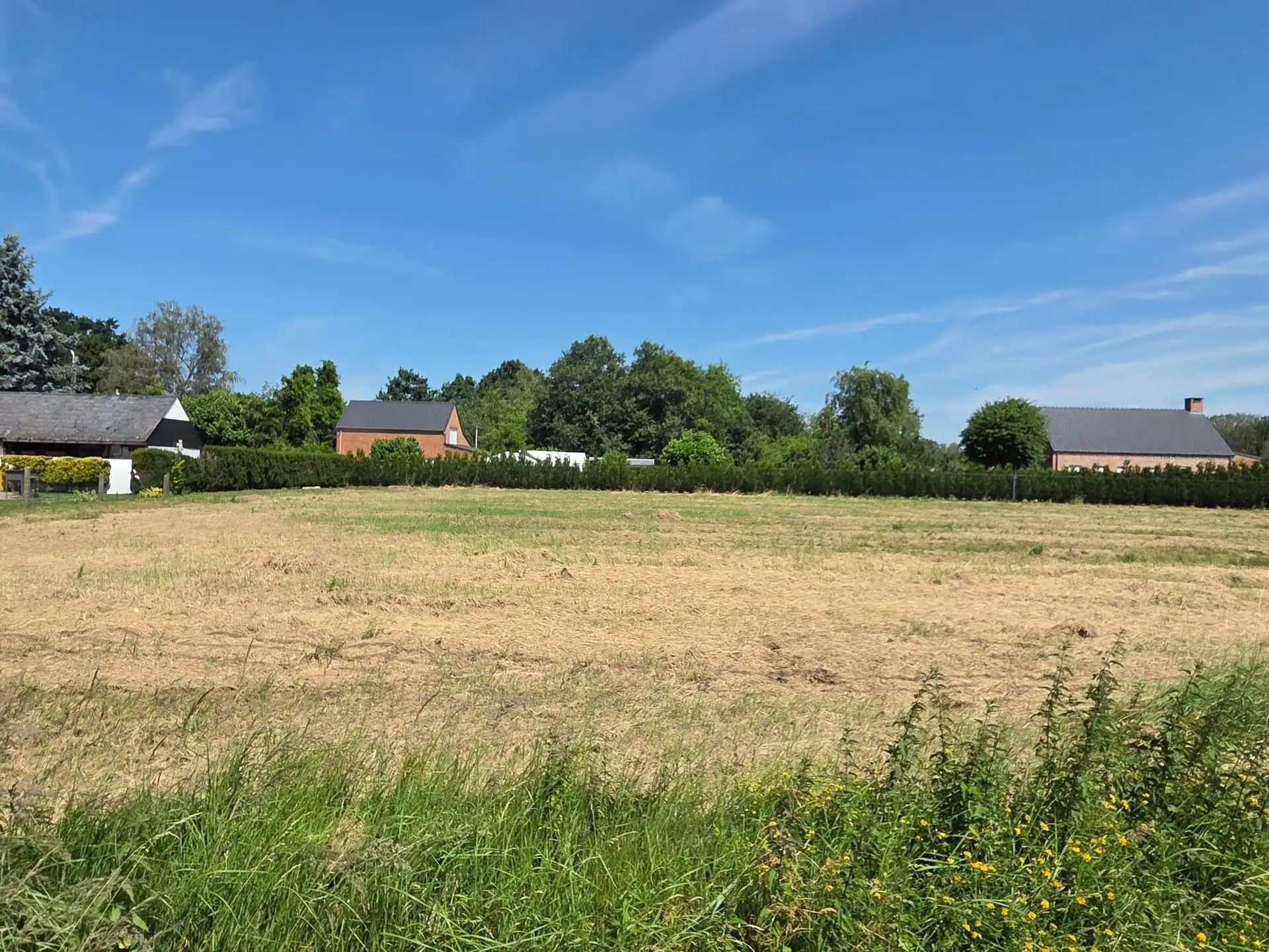 Mooie bouwgrond voor open bebouwing op 1072m² gelegen te Schriek foto 6