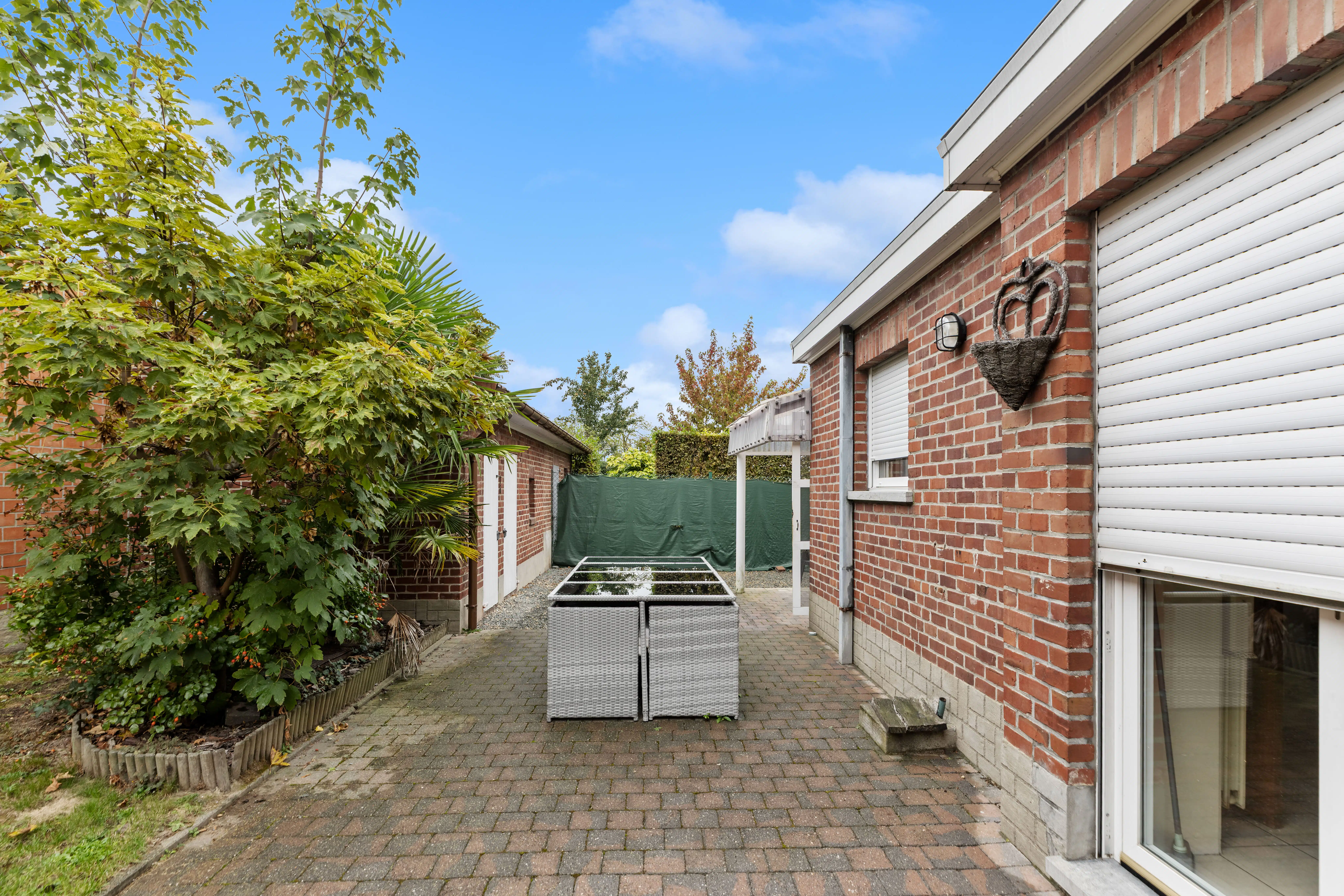 Ruime gezinswoning met 3 slpk & tuin op 619 m² in Oosterzele foto 18