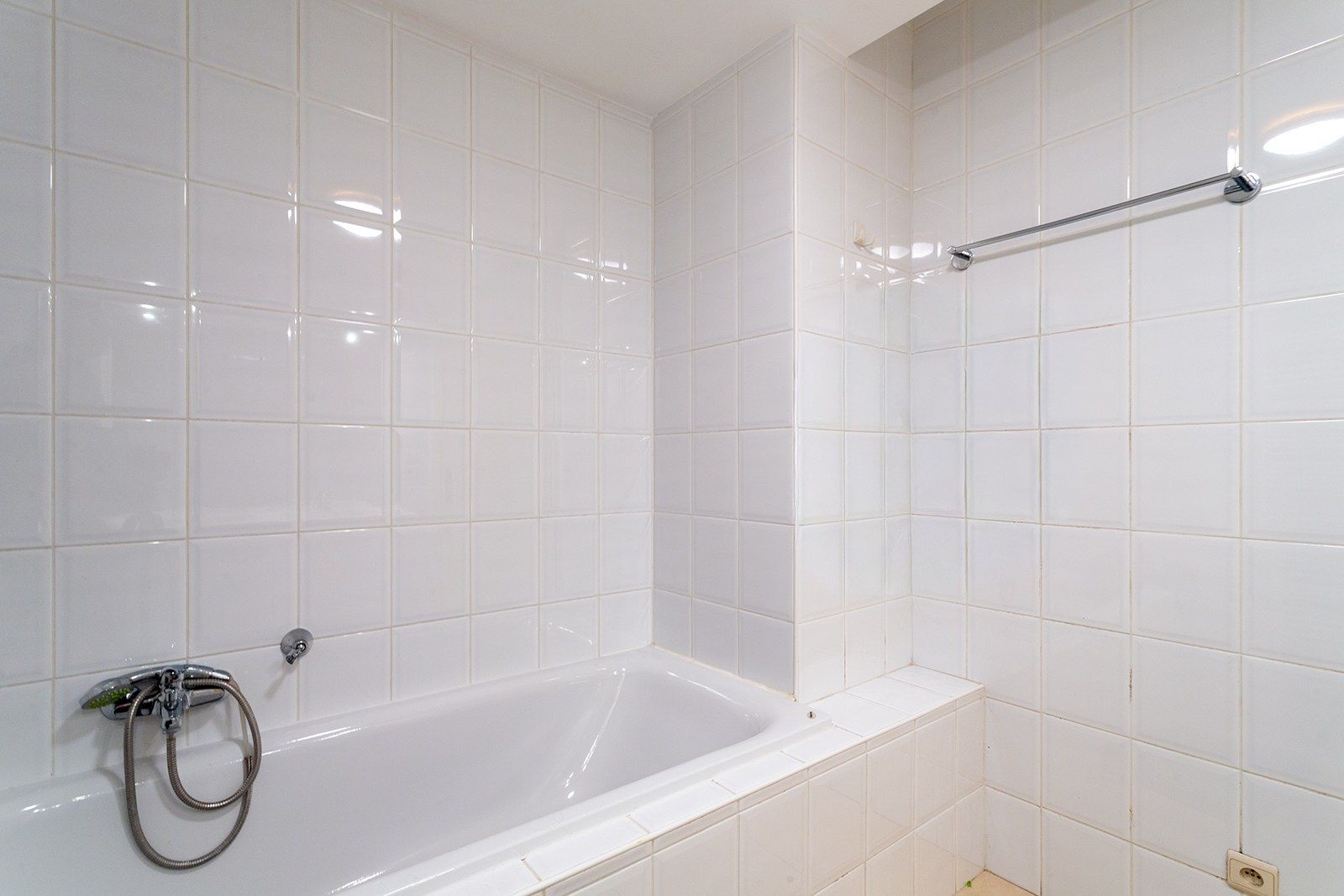 Uiterst ruim vierslaapkamer appartement tussen het Stadspark en de Theaterbuurt!  foto 26