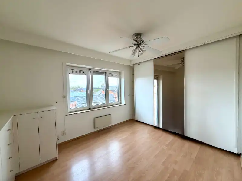 CENTRUM GENT, HEEL RUIM APPARTEMENT MET TERRAS EN GARAGEBOX foto 13