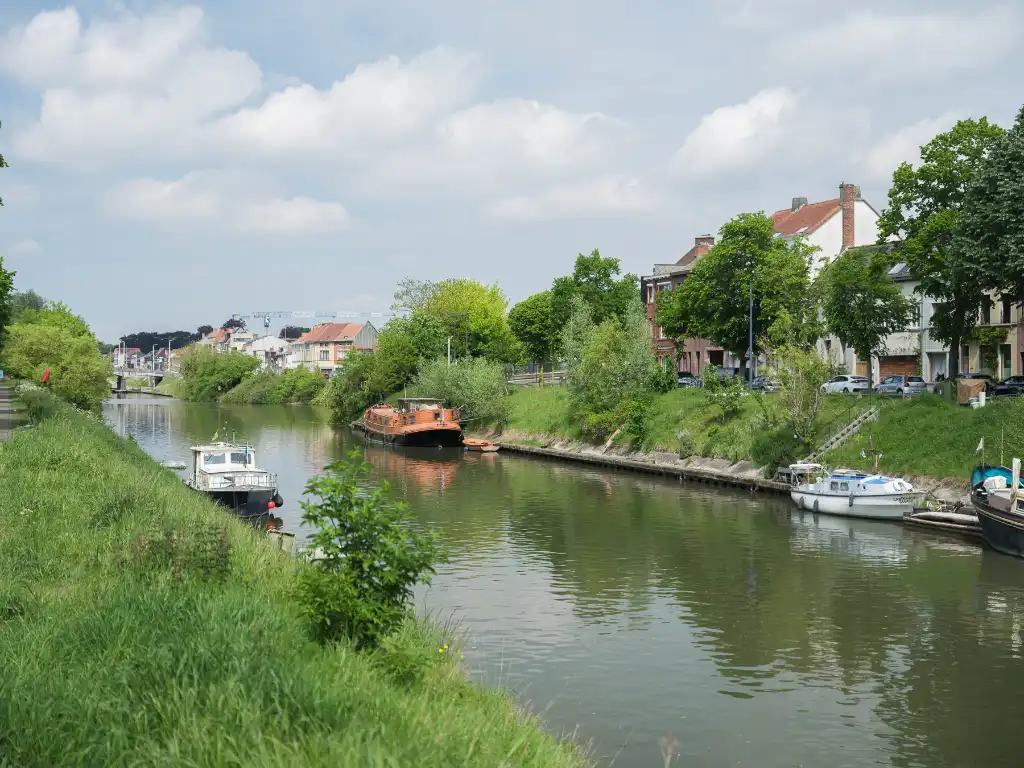 Duurzame stadswoning met 4 slaapkamers en zuidgerichte tuin nabij de Coupure foto 16