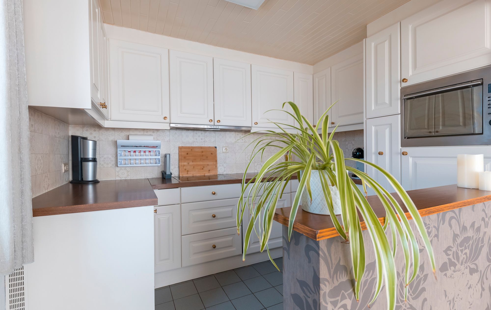 TE KOOP: 3-slaapkamerappartement op de bovenste verdieping op centrale locatie in Helchteren foto 4