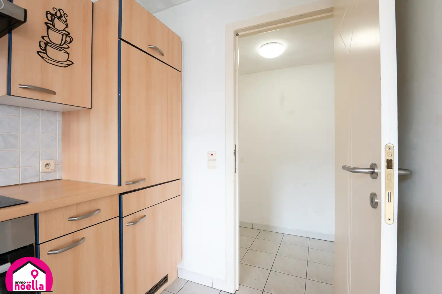 TE KOOP TE WESTENDE RUIM EN ZONNIG APPARTEMENT! foto 11