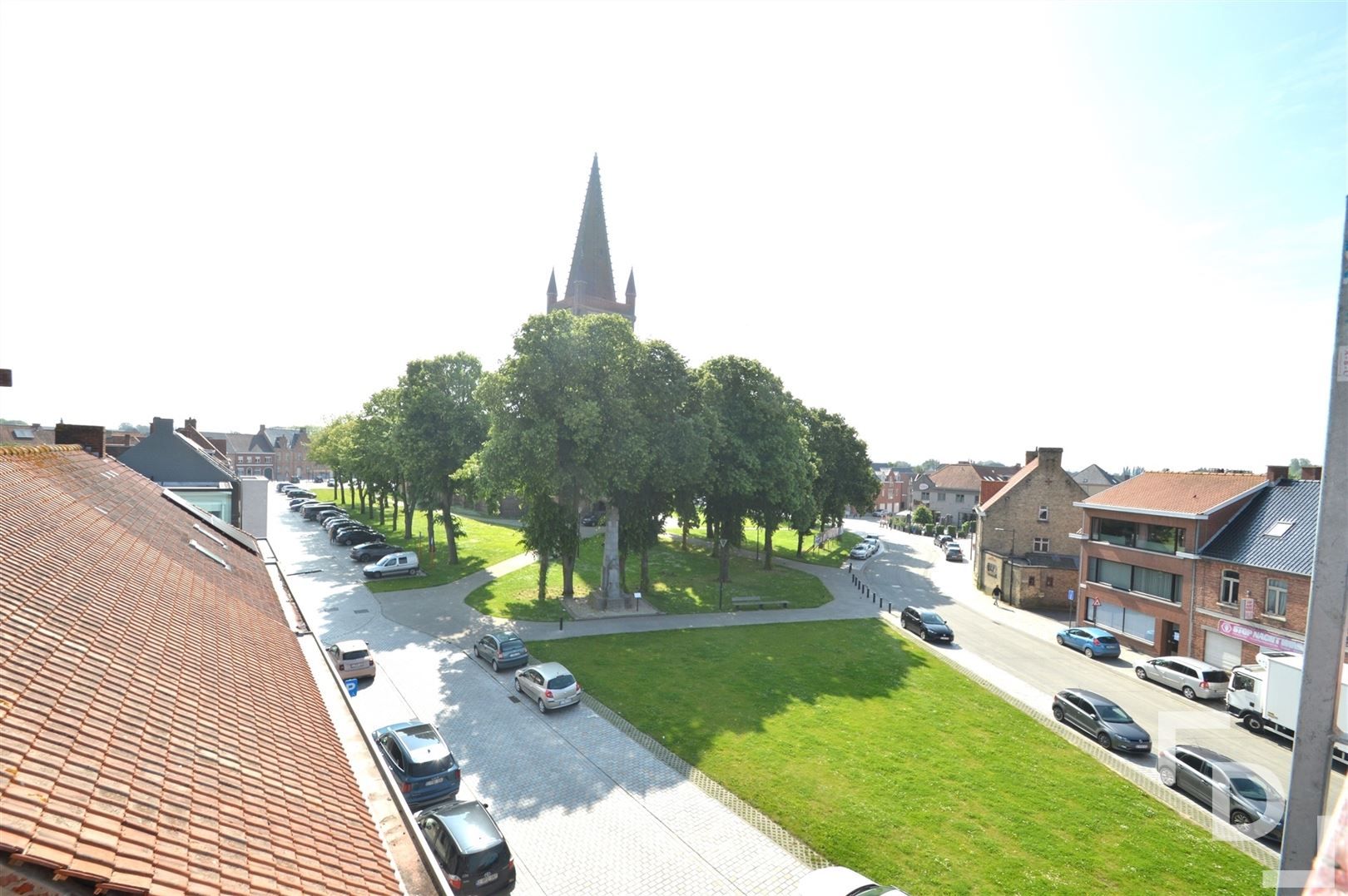 Nieuwbouwappartement met parkeerplaats te huur foto 13