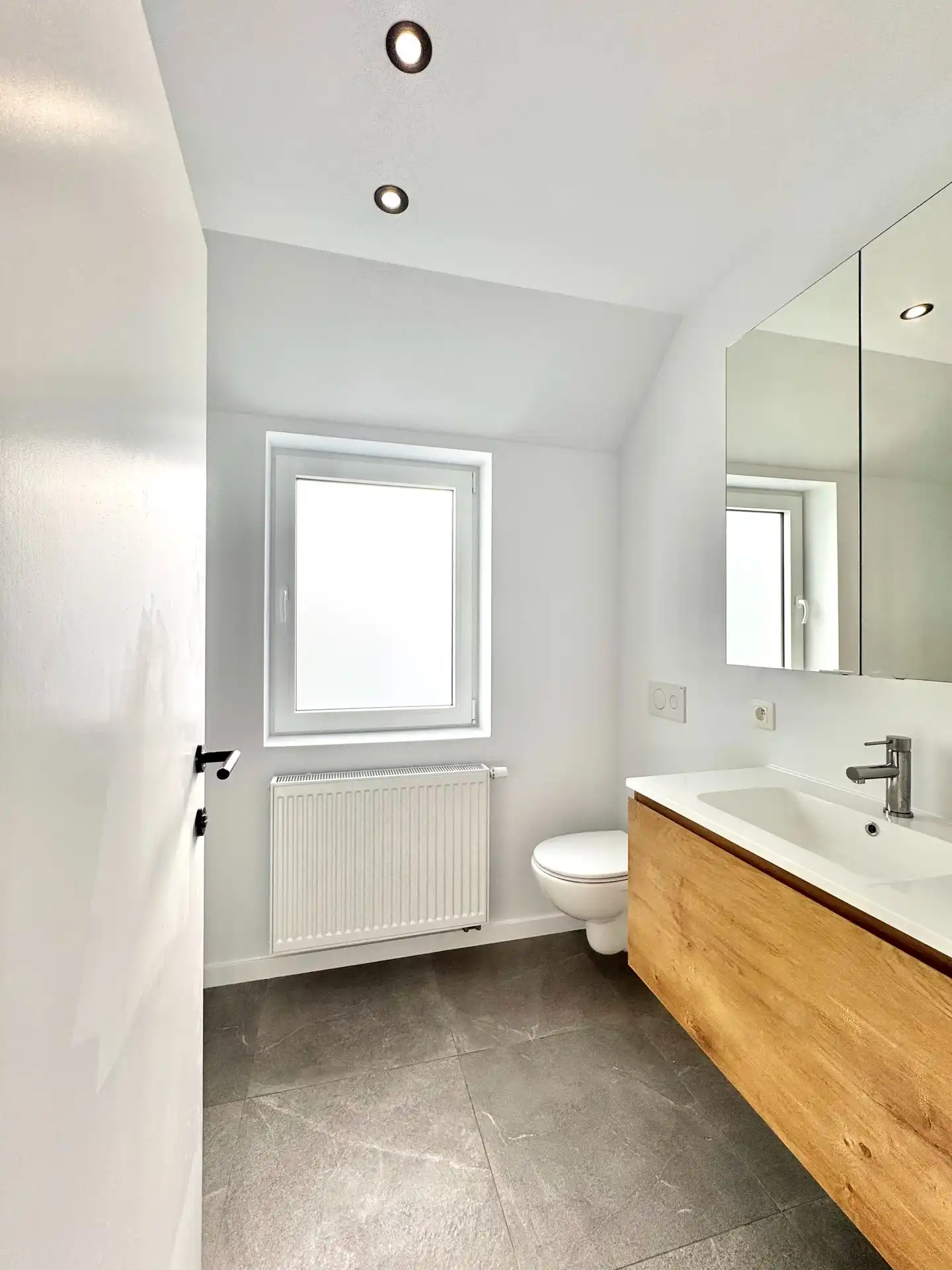 VOLLEDIG GERENOVEERDE WONING | TUIN | GARAGE | 294 M² foto 20