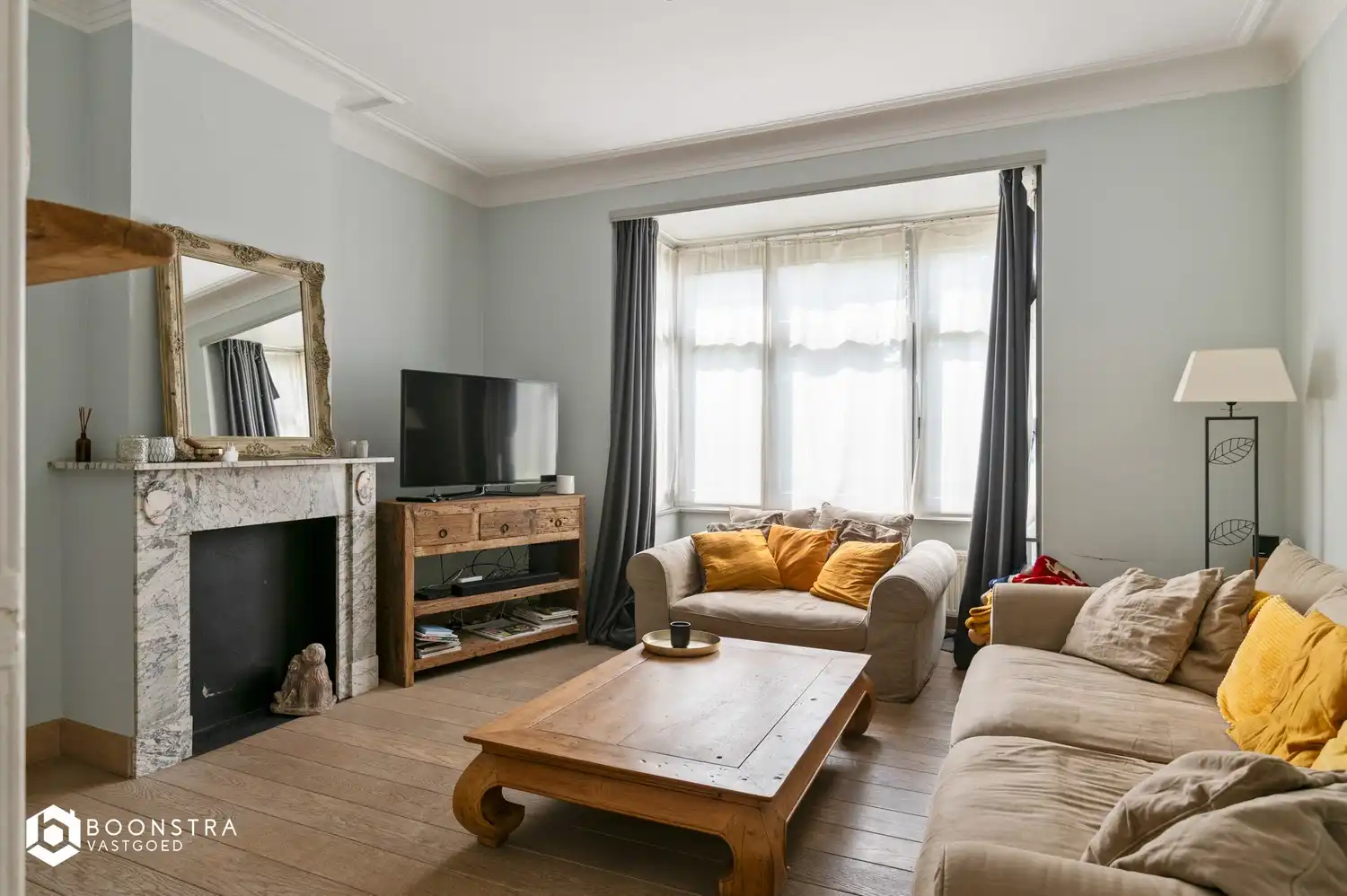 Instapklare woning met 4 slpkrs in hartje Edegem foto 9