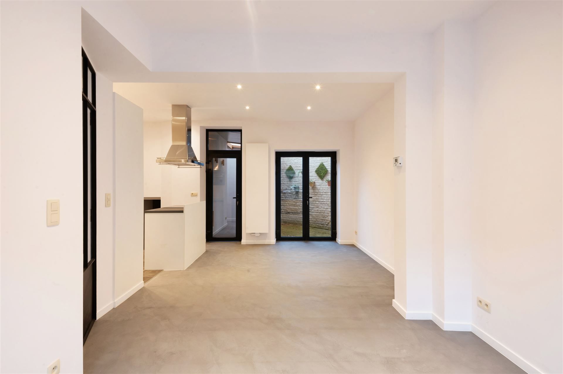 Recent gerenoveerde woning nabij het centrum van Oudenaarde! foto 4