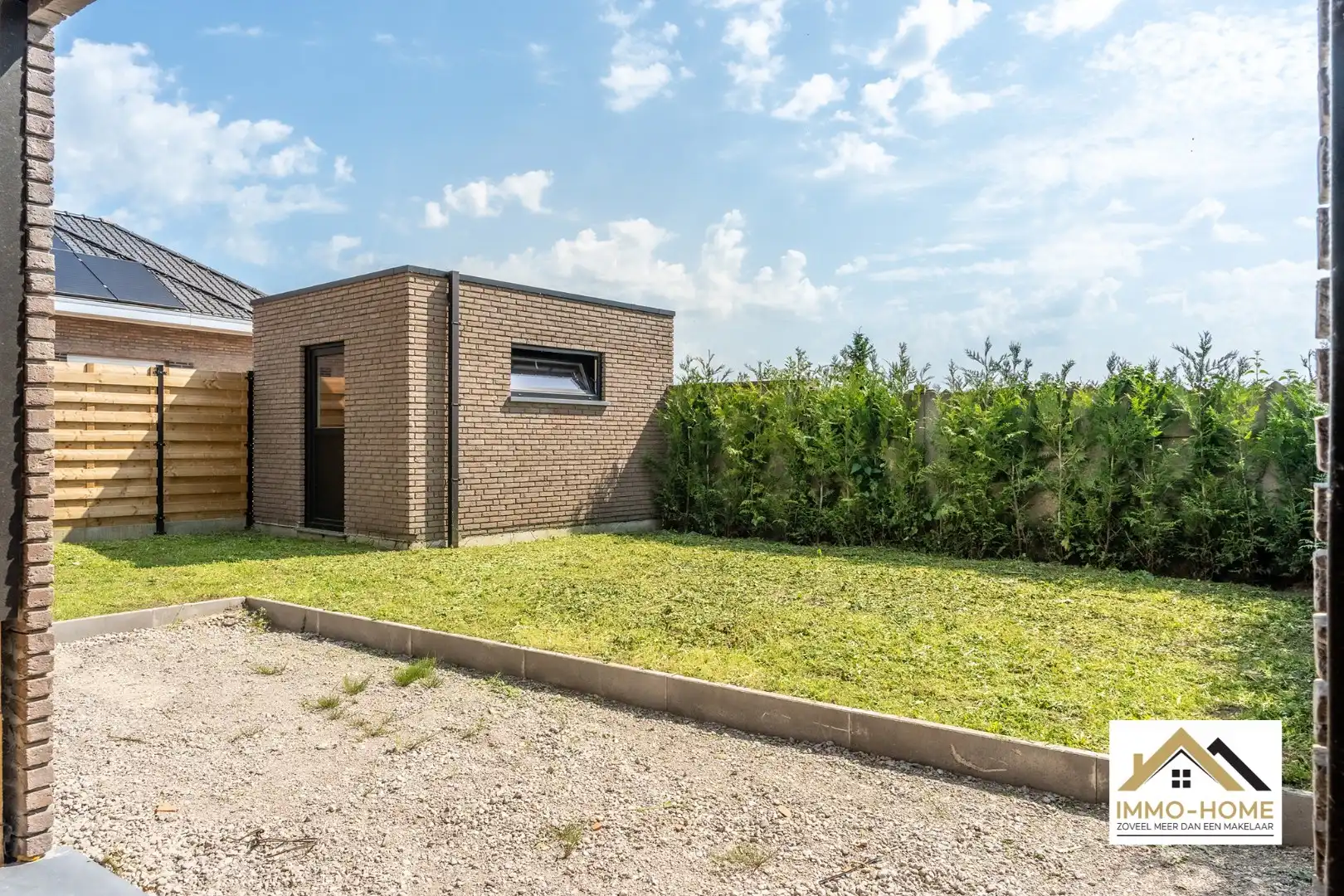 HOB casco woning met héél veel potentieel foto 25