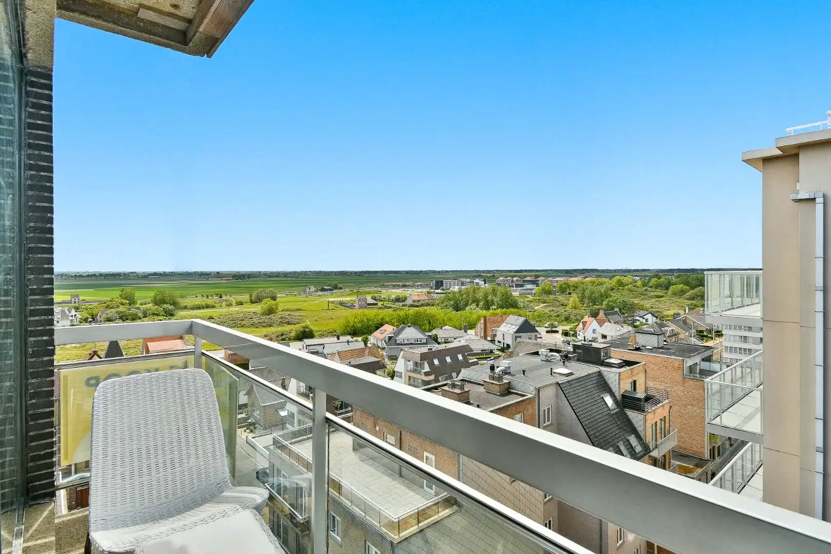 Appartement met zijdelings zeezicht en prachtig verzicht foto 2