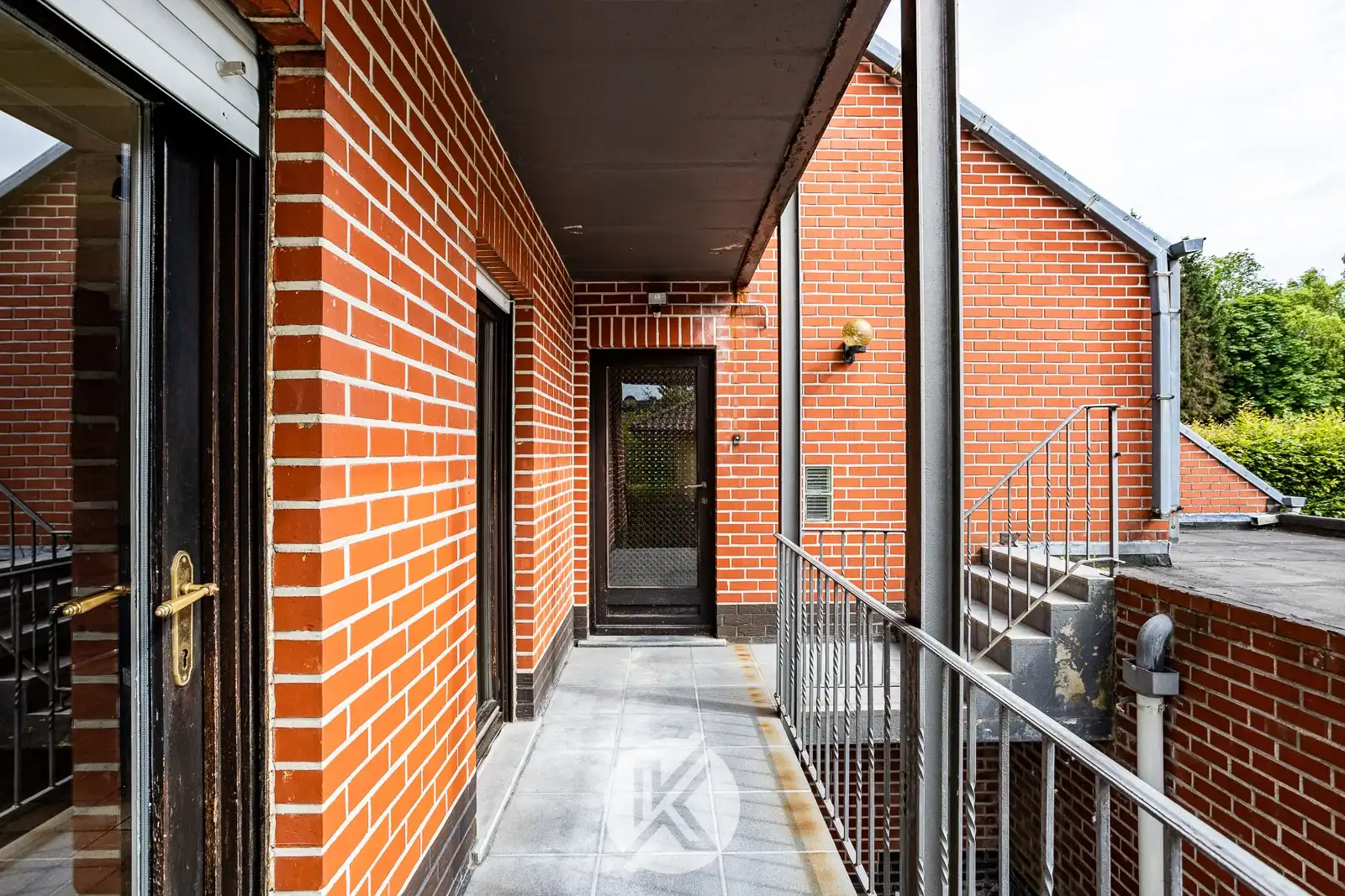 Uniek renovatieproject met ruimte en karakter foto 17