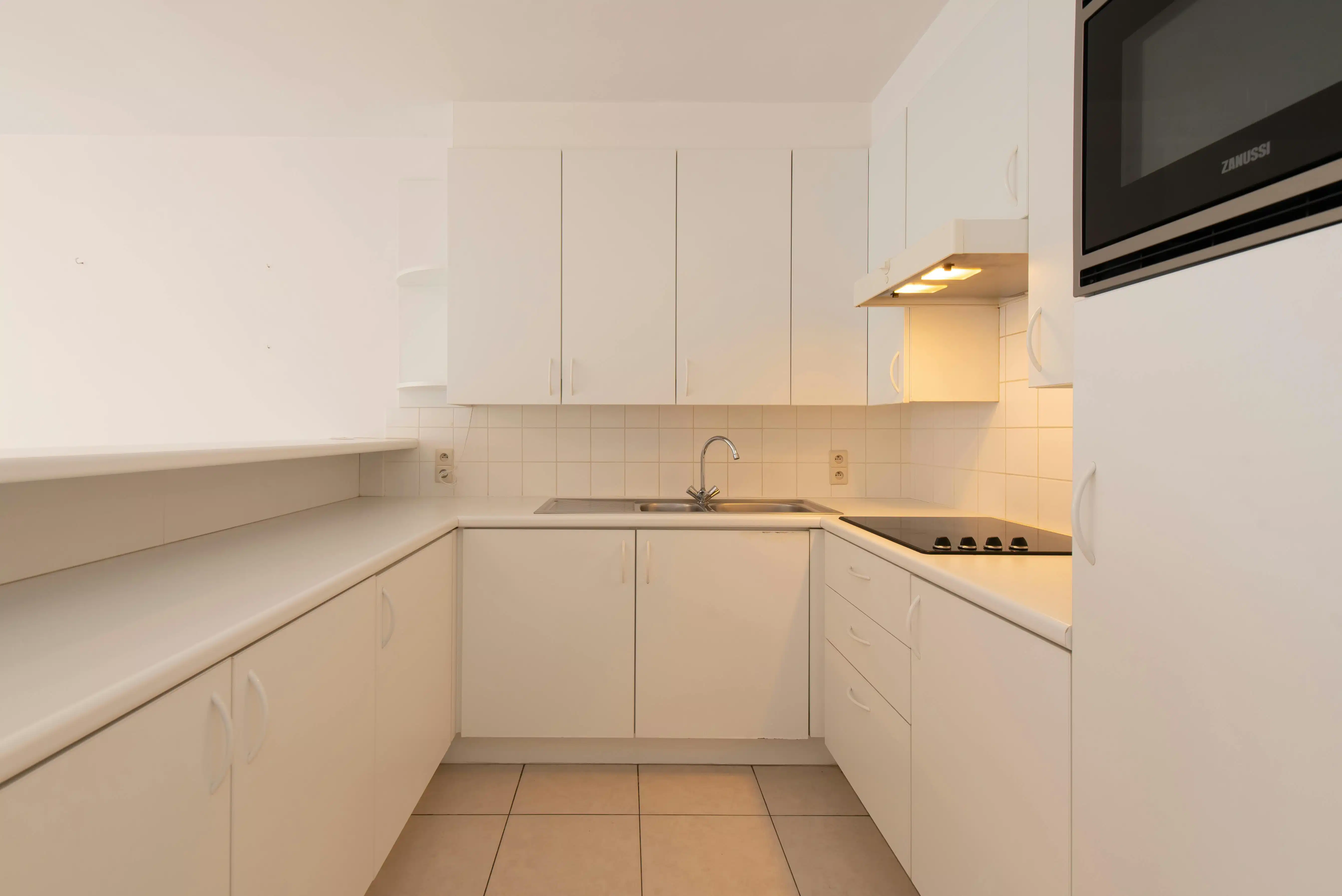 Centraal gelegen instapklaar appartement centrum Oostende  foto 4