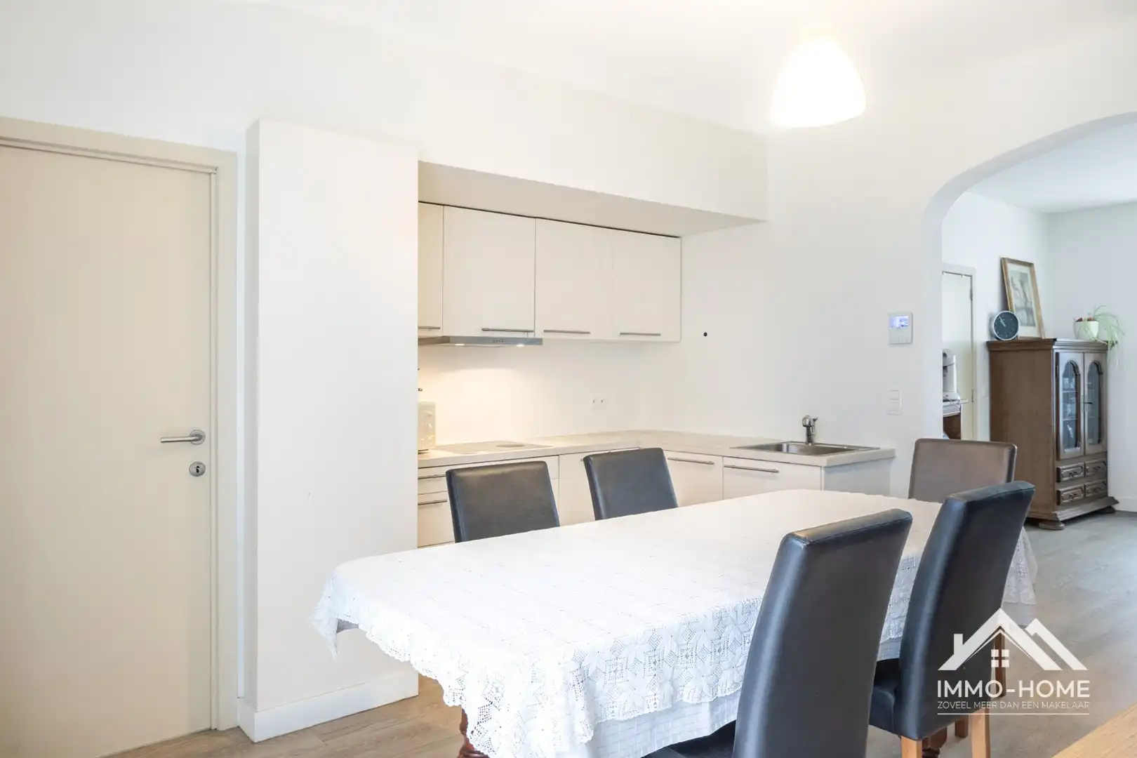 Opportuniteit ..wonng met 2 gerenoveerde appartementen en in TOP staat!! foto 28