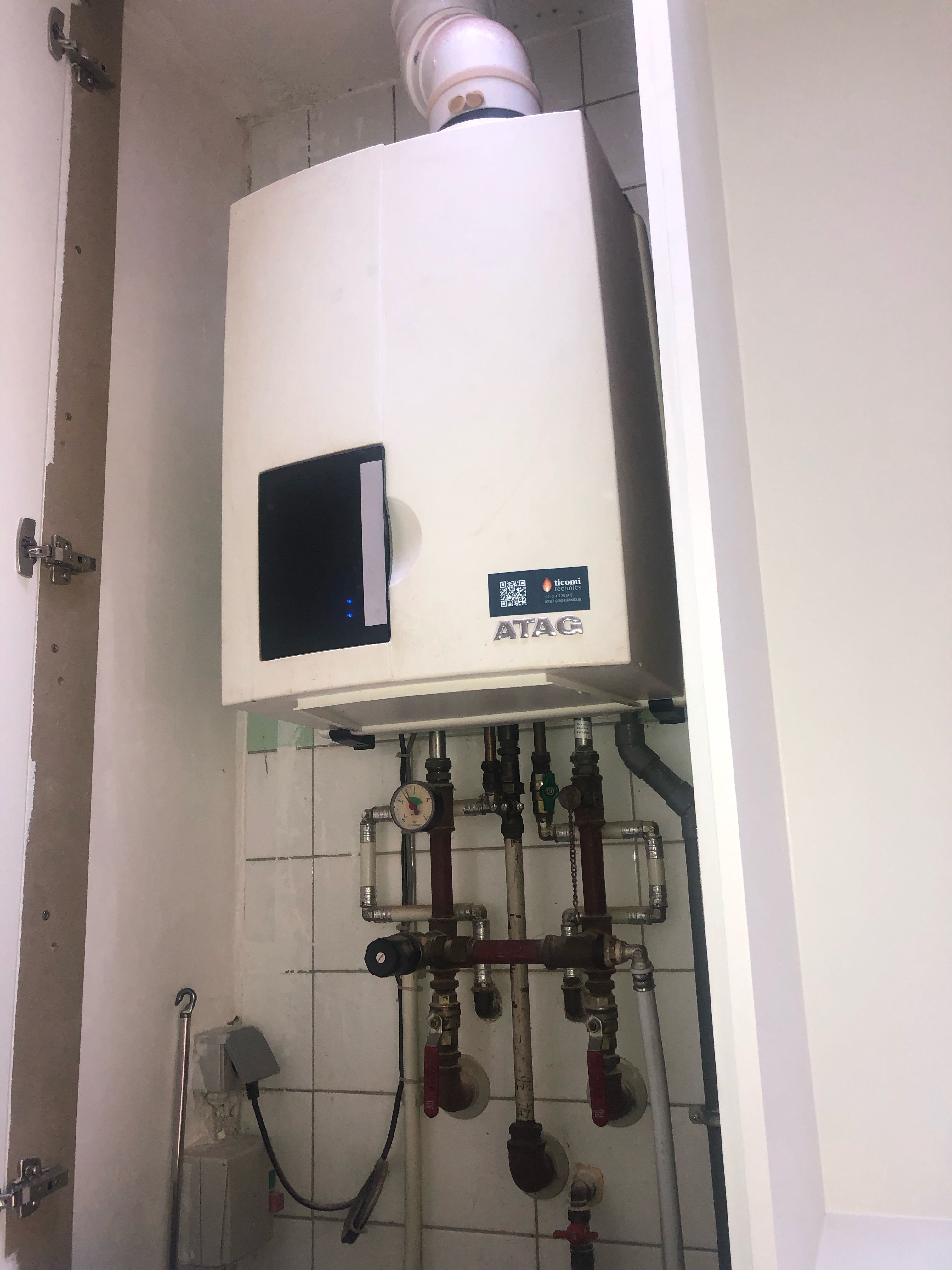 Volledig vernieuwde gelijkvloerse studio in de Brugse binnenstad foto 6