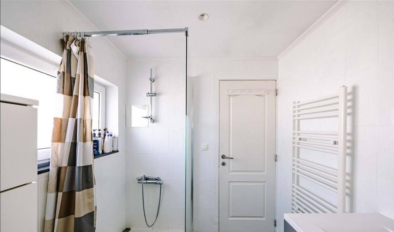 --- NIEUW --- Gezinswoning met garage en tuin in Merelbeke-Flora! foto 9