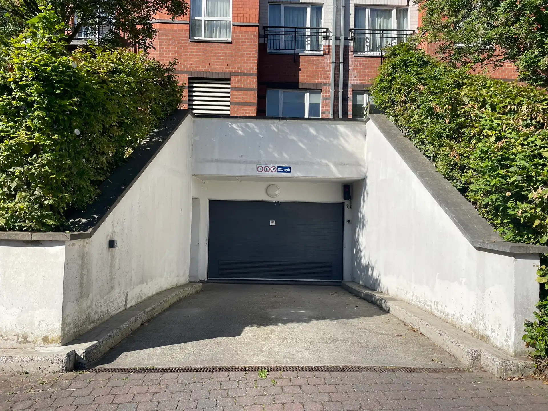 Parkeerplaats te koop Place du bourgmestre Jean-Louis Thys 2 - 1090 Jette