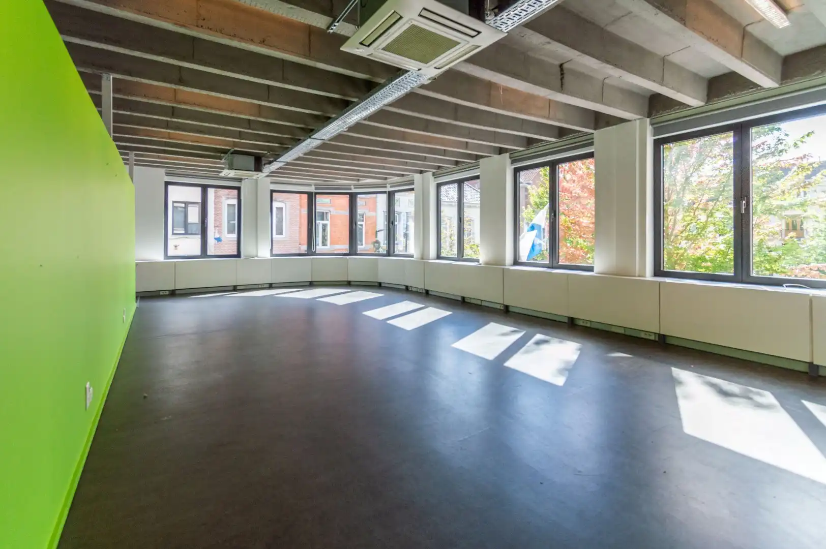 Kantoor te huur Ninoofsesteenweg 1 -/1.1 - 1500 Halle