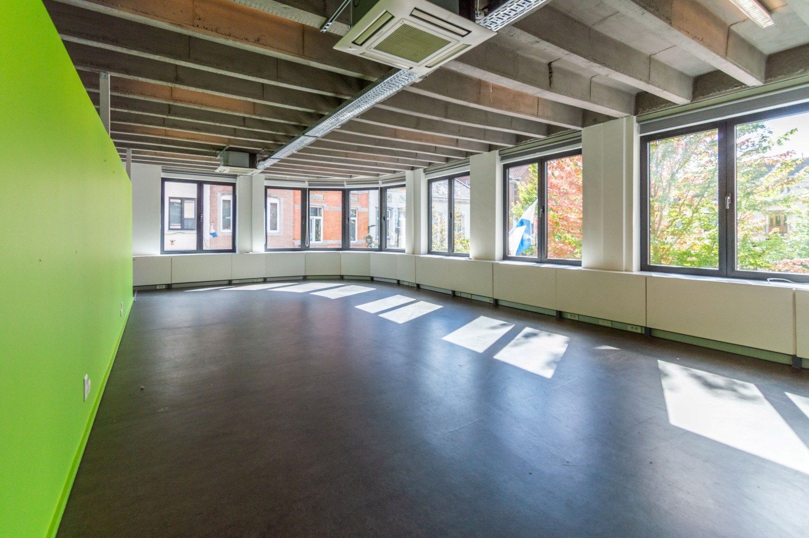 Kantoor te huur Ninoofsesteenweg 1 -/1.1 - 1500 Halle