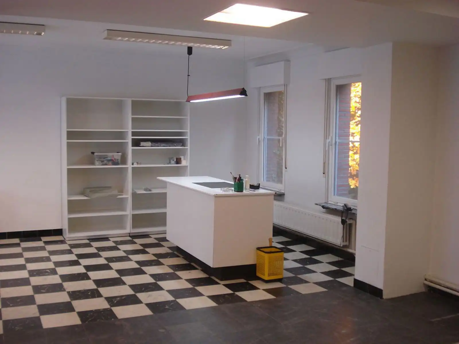 Ruime halfopen woning met tal van mogelijkheden foto 9