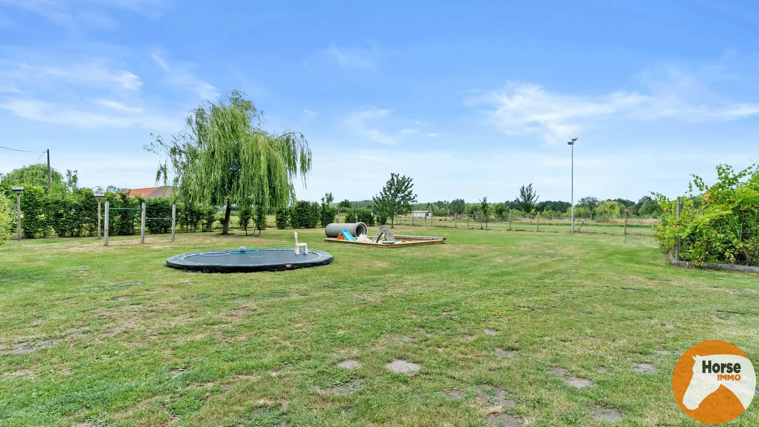 GEETBETS - Gerenoveerde woning met paardenfaciliteiten foto 7