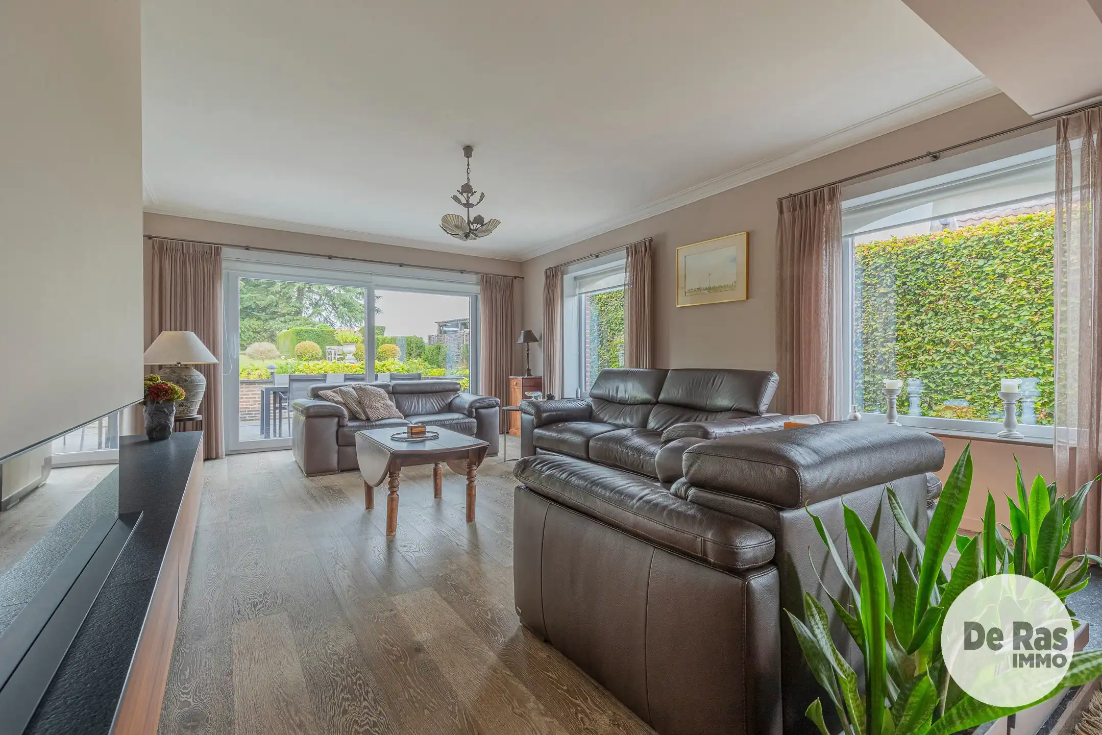 OKEGEM - Vrijstaande villa met een prachtige buitenomgeving! foto 8