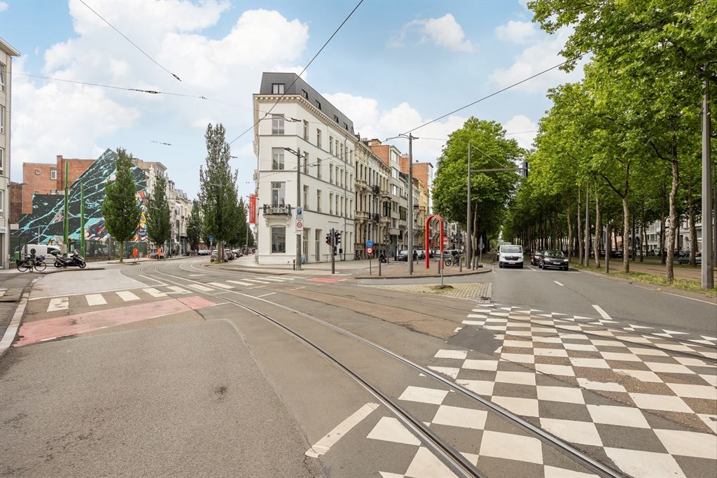 Gerenoveerde handelszaak in Antwerpen Zuid foto 10
