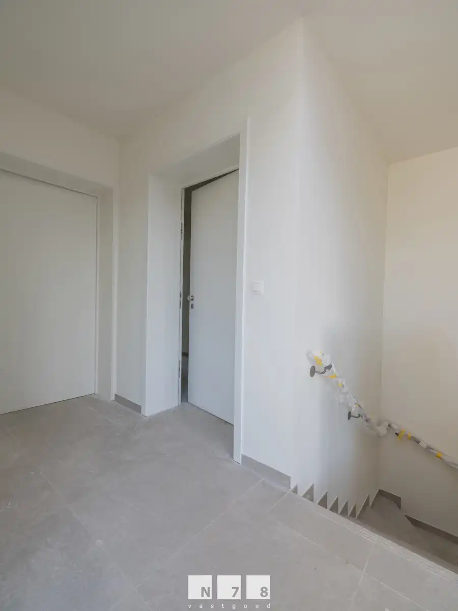 Appartement te huur foto 13