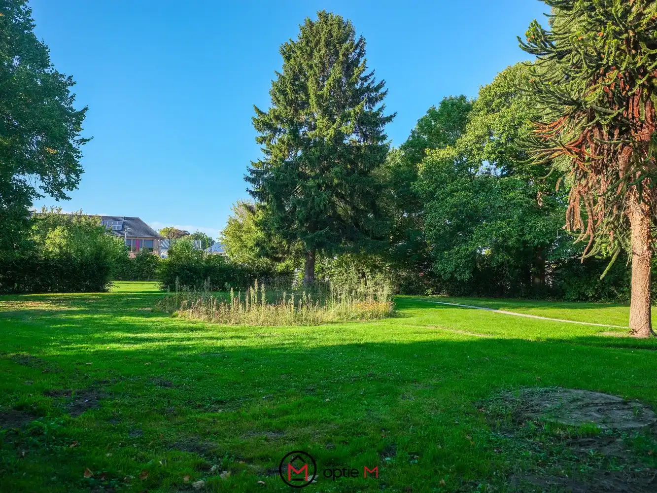 Historische pastorie te koop in het hart van Geetbets foto 9