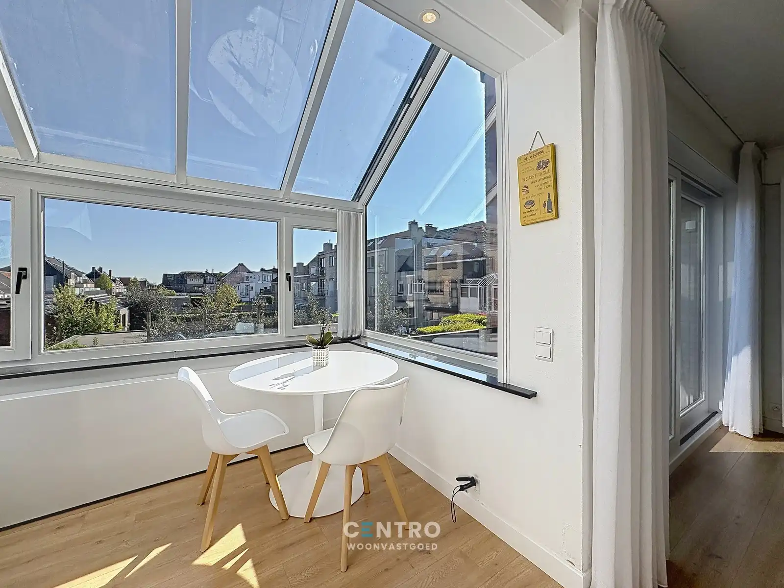 Gezellige woning te Uitkerke met 3 à 4 slpks, DUBBELE garage en LEUKE tun! foto 12