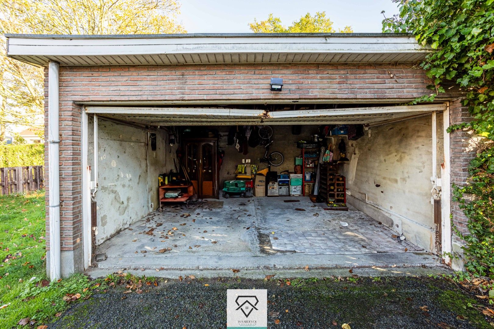 Opbrengsteigendom met 4 appartementen en 2 dubbele garageboxen te koop foto 18