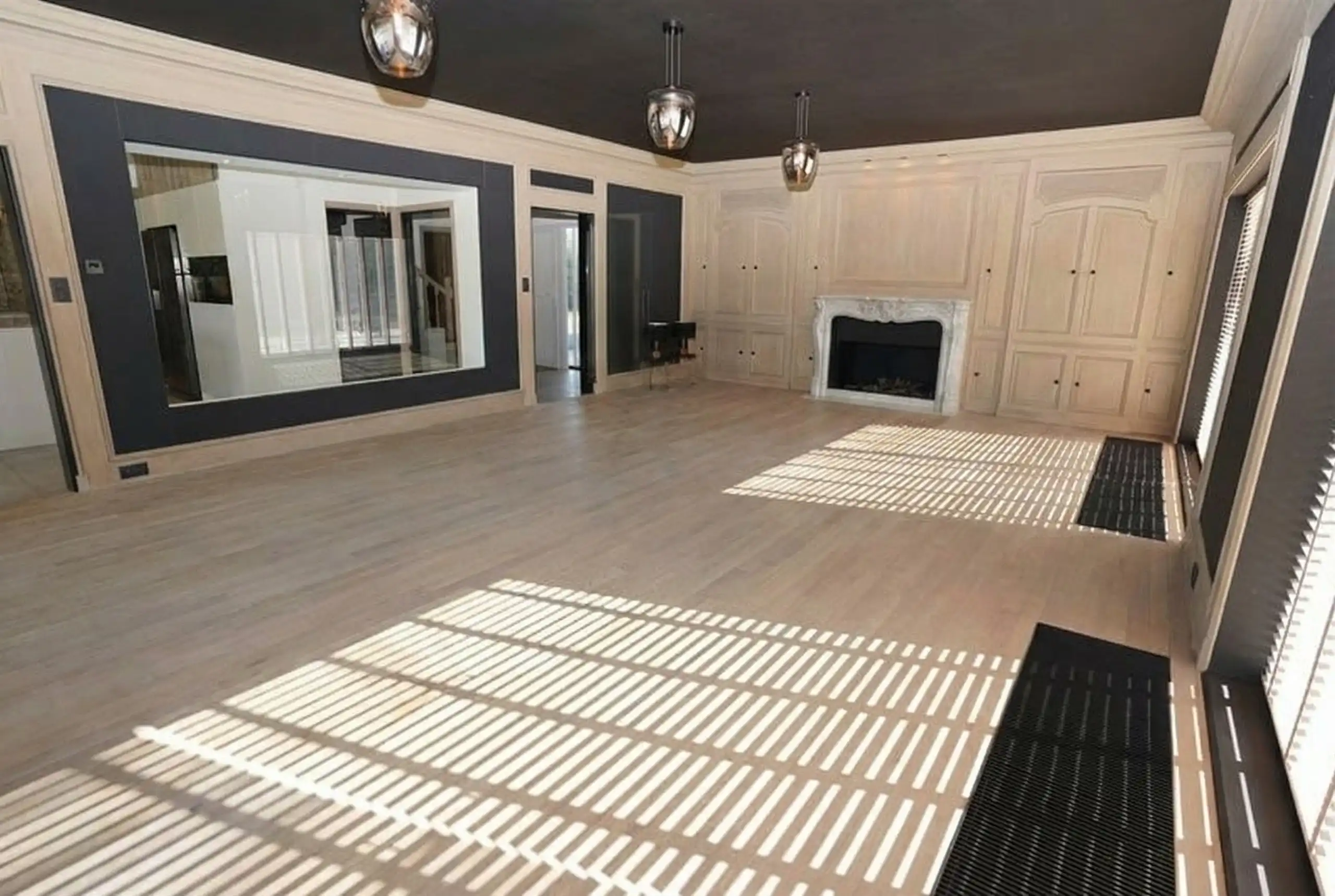 Grote gezinseigendom met 5 SLPK - BUREEL - ZWEMBAD! foto 7