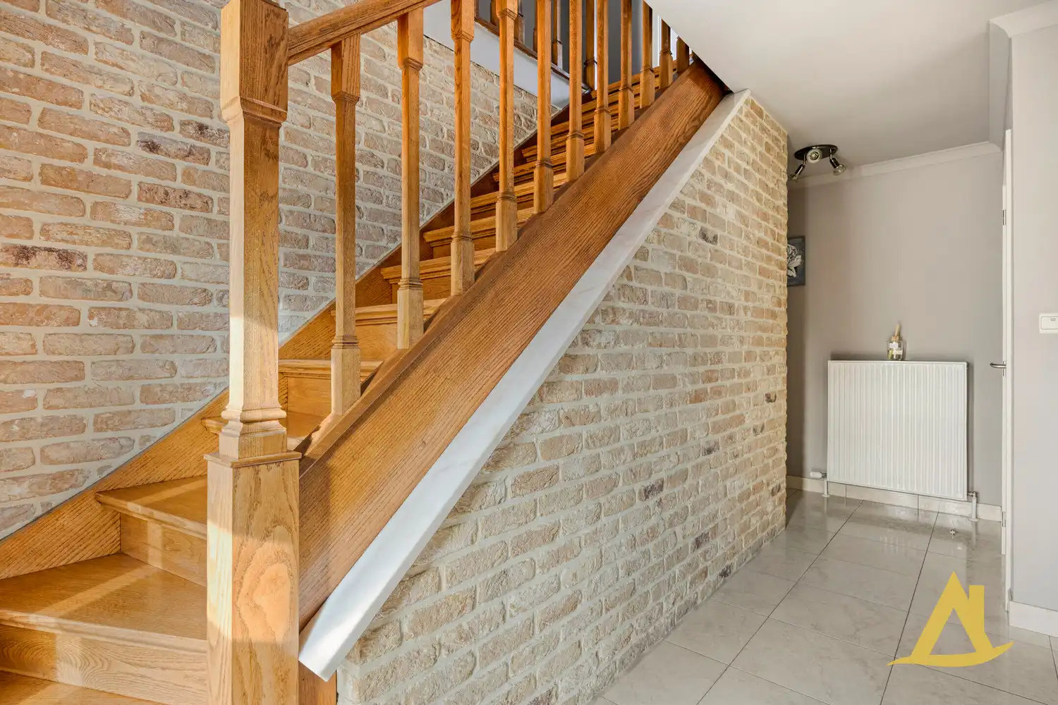 PRACHTIGE WONING IN LANDELIJKE STIJL TE LOKSBERGEN! foto 4