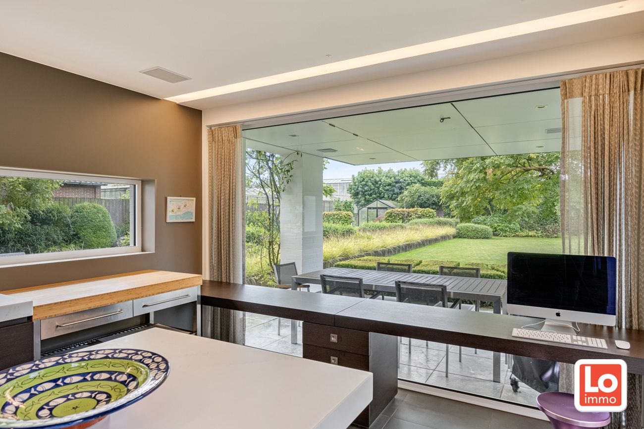 IN OPTIE! Mooie villa met prachtige tuin en zwembad foto 4