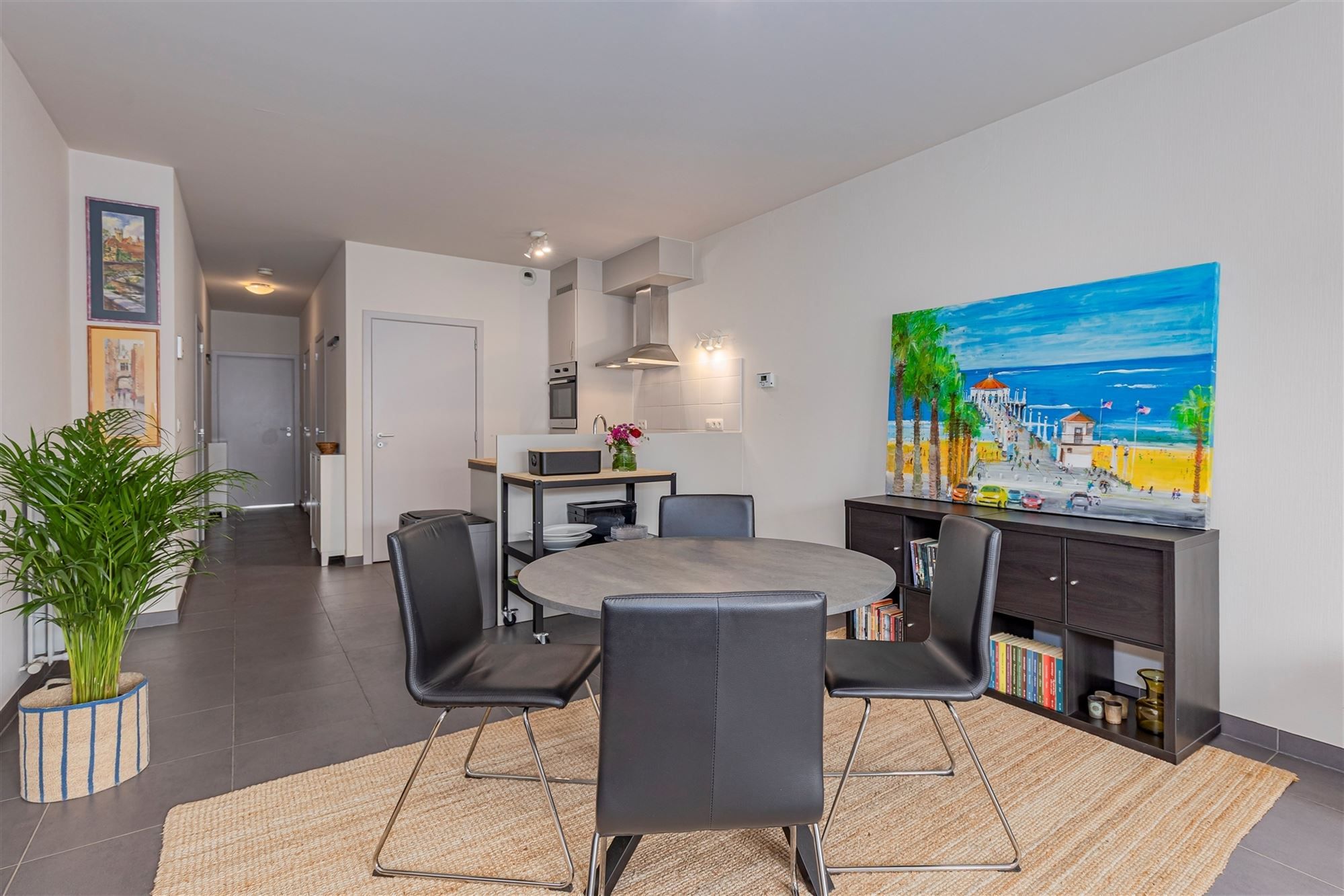 Perfect instapklaar en ruim 1 slaapkamer appartement op de Belgiëlei foto 9