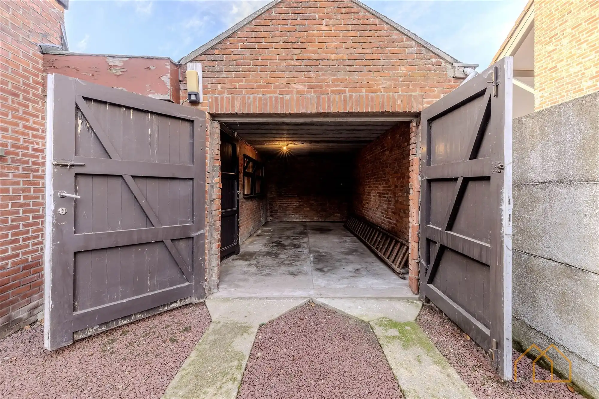 Op te frissen woning op 12a in centrum van Geel foto 17