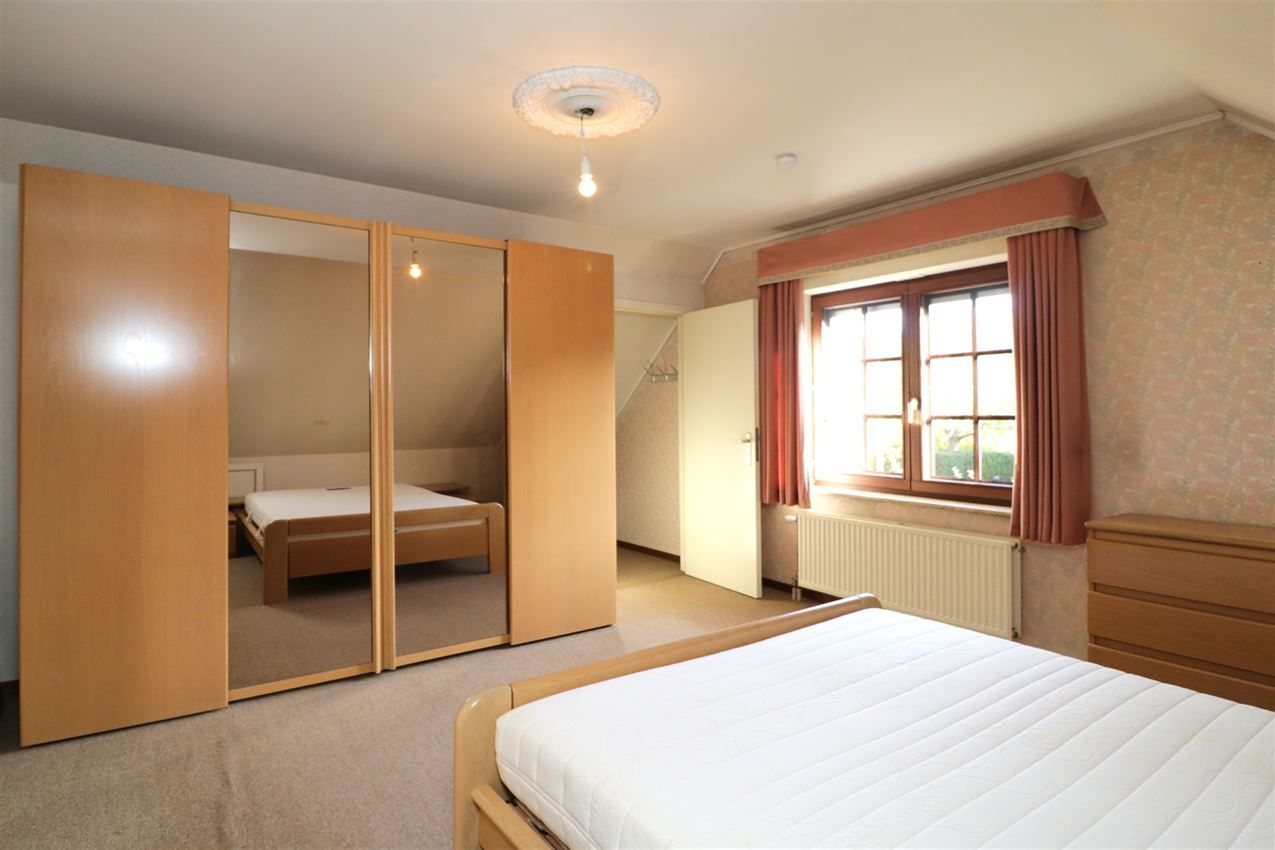 met prachtige tuin, nabij centrum foto 26