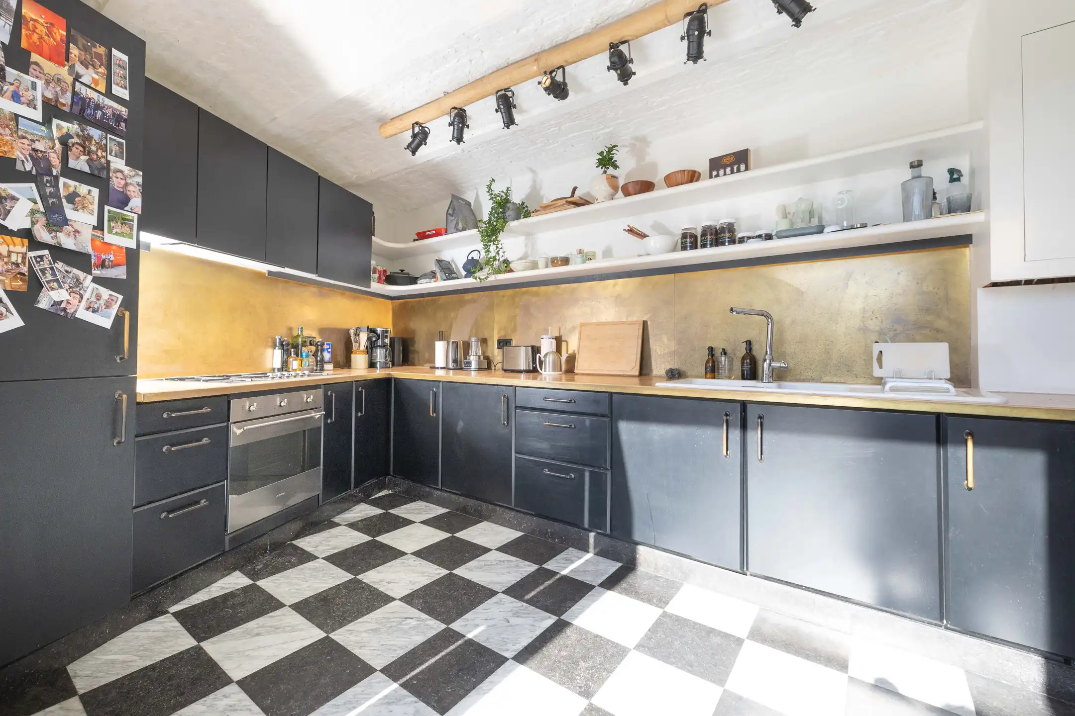 Flagey, uitzonderlijke loft van 330 m² in alle rust foto 9