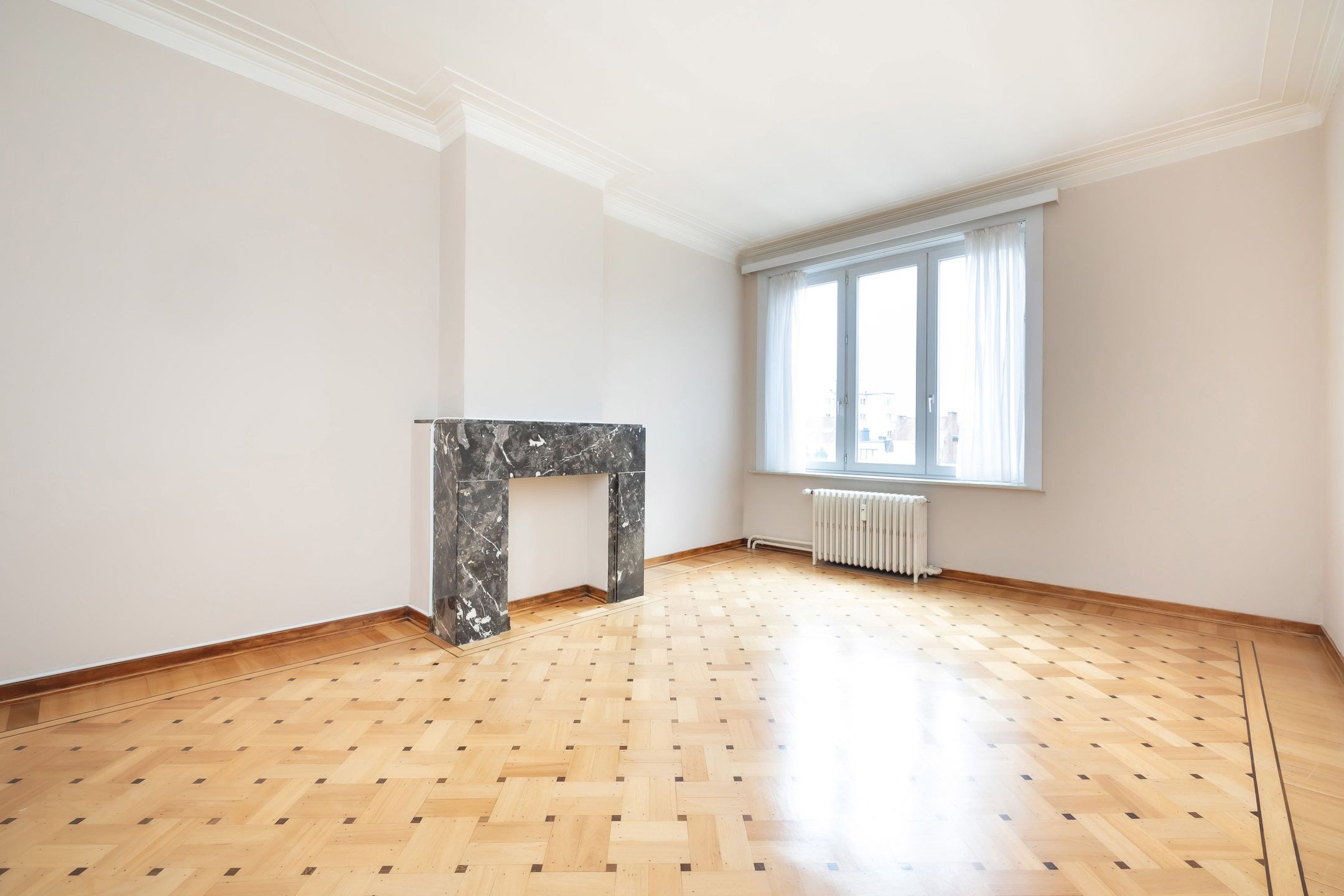 Charmante tweegezinswoning met 4 slaapkamers van ± 300m². foto 18