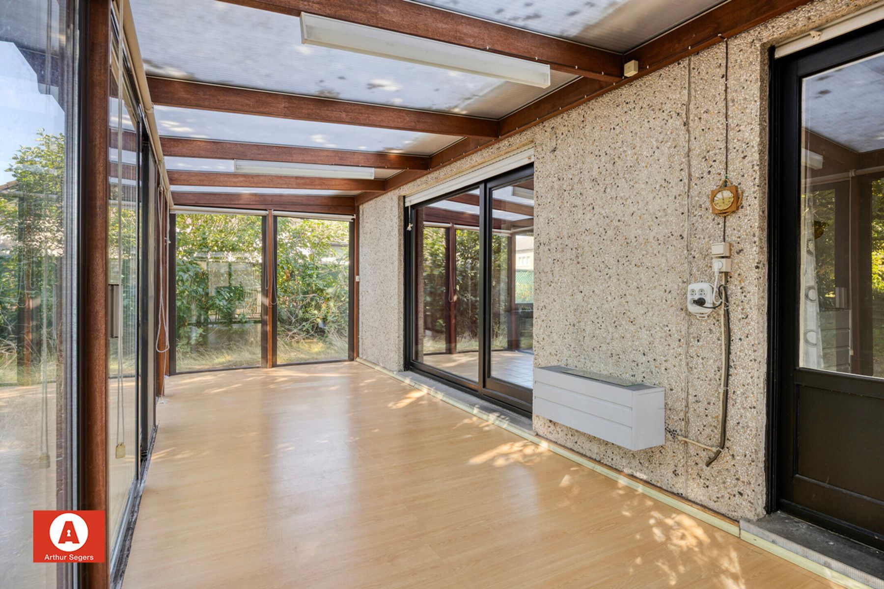 IN OPTIE - Te renoveren/op te frissen Bungalow. foto 10