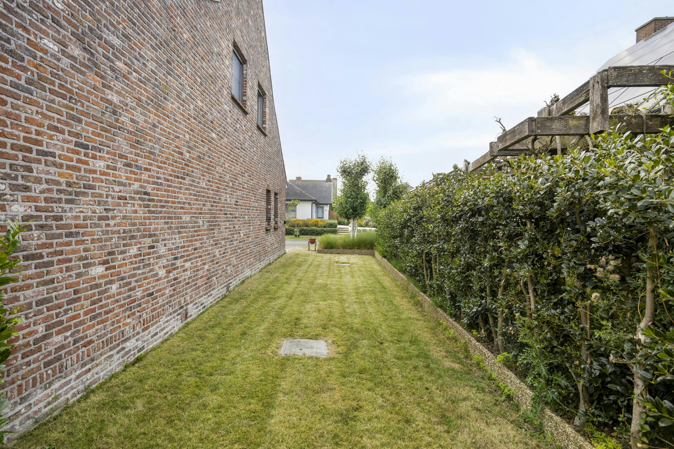 Instapklare woning in de Kardinaal Cardijnlaan te Izegem  foto 17