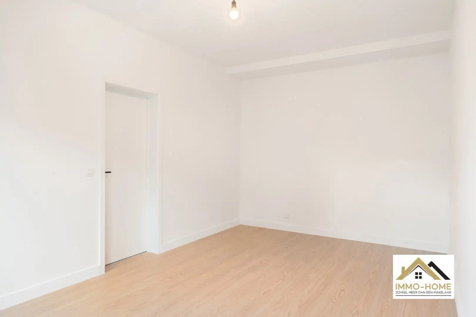 Ruim instapklaar appartement met twee slaapkamers foto 12