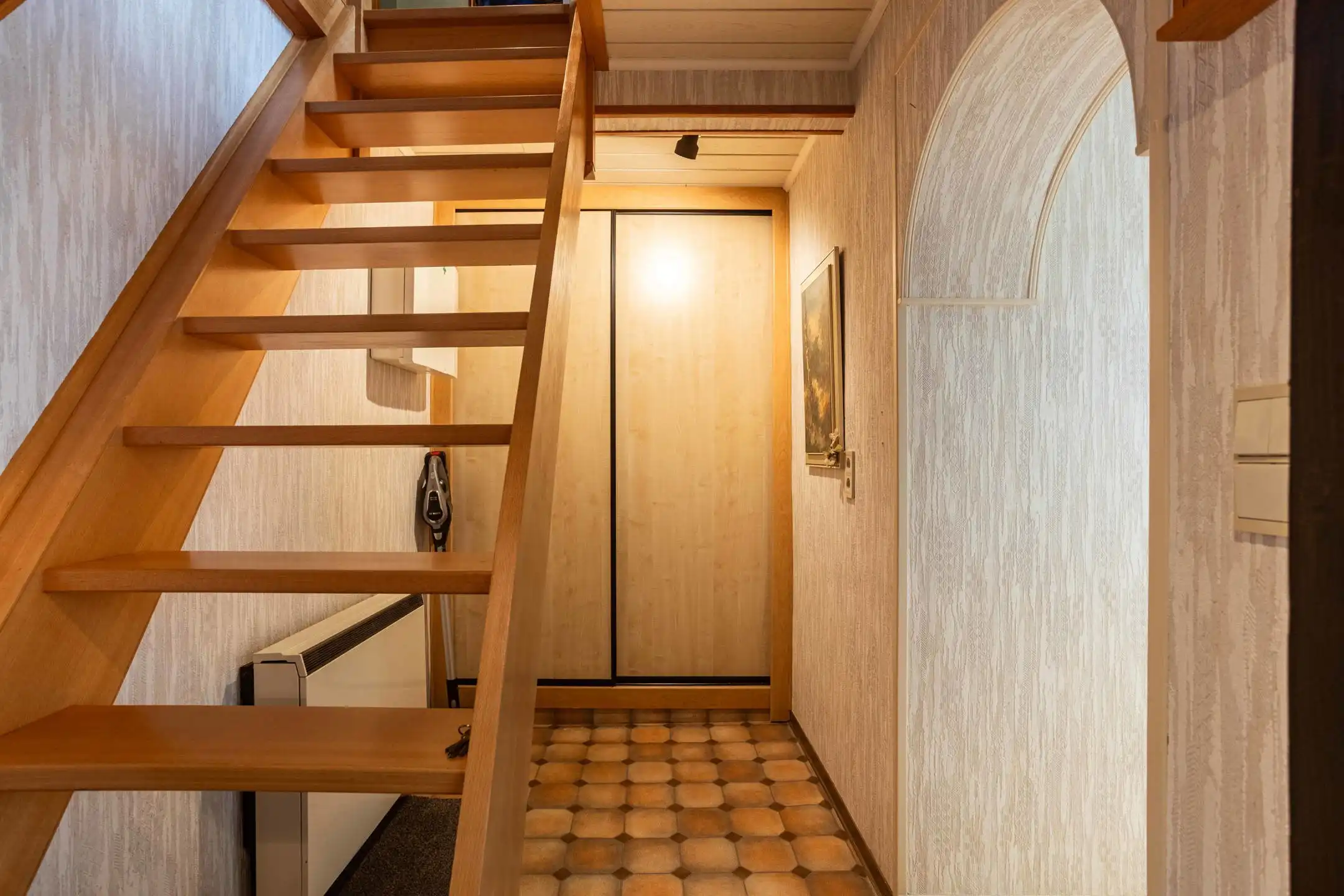 Rustig gelegen woning te koop in Ronse foto 9