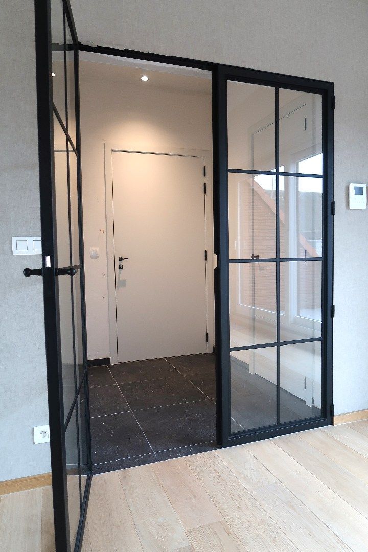 Stijlvol nieuwbouwappartement met 3 slaapkamers en 2 terrassen foto 4