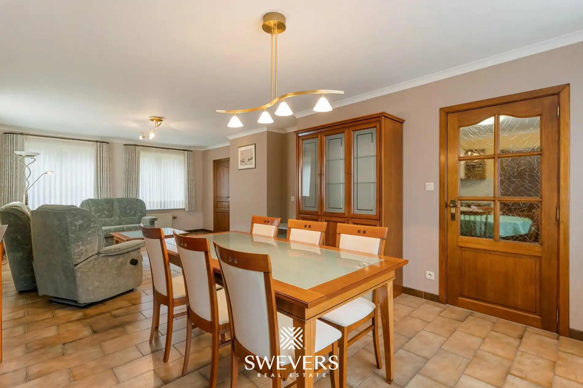 Open bebouwing met drie slaapkamers en uitzonderlijke kelder in Houthalen foto 8