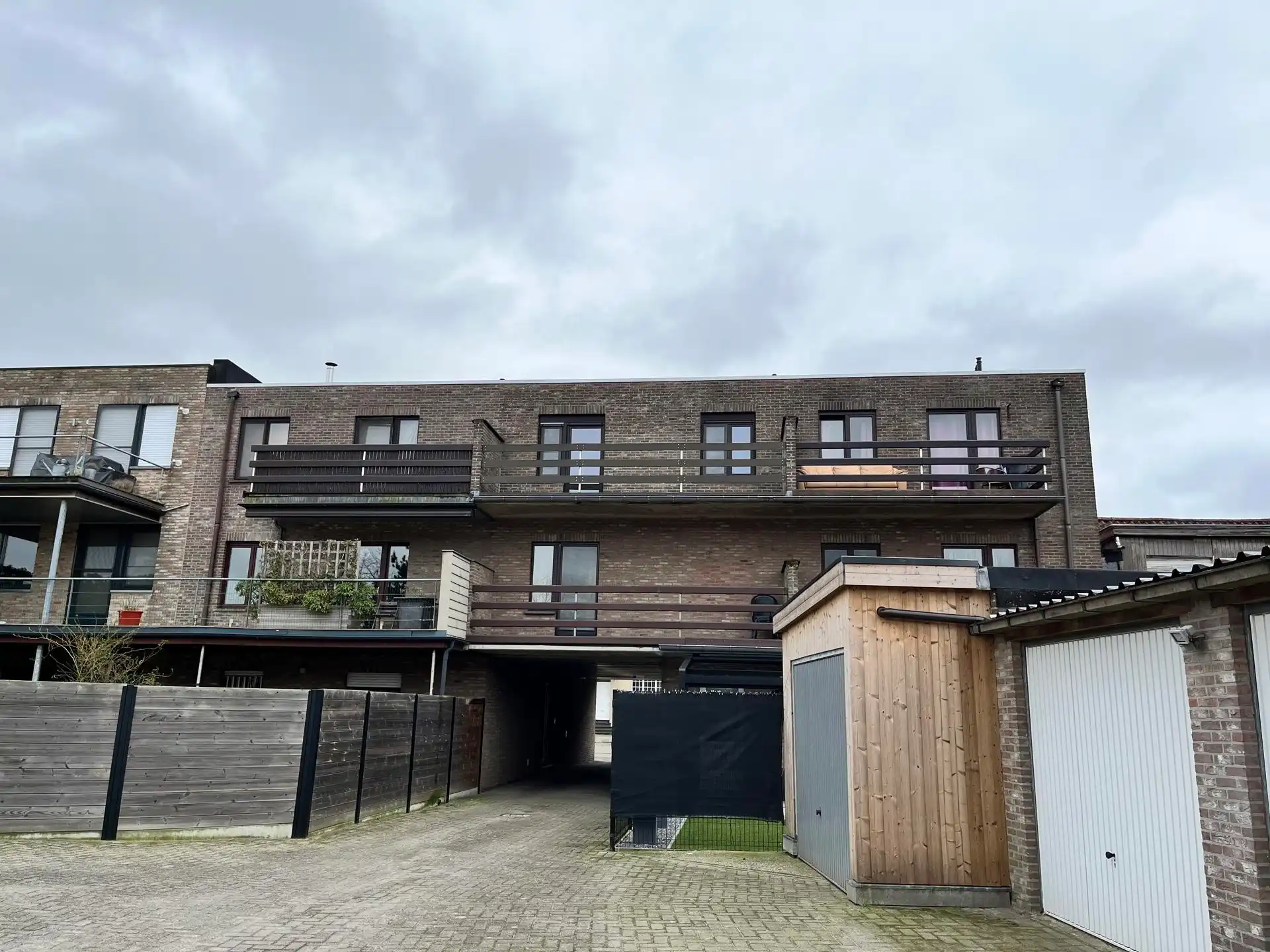 Gezellig 2 Slpk appartement met een ruim terras + garagebox foto 17