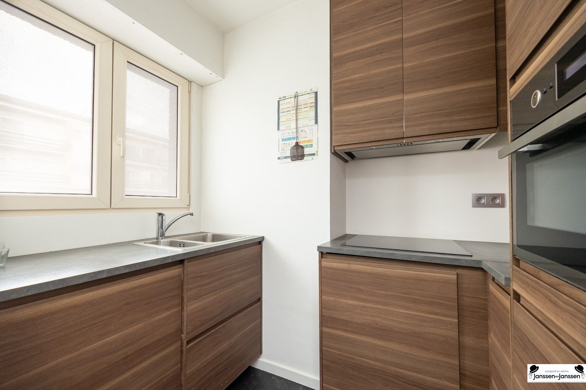 Charmant gelijkvloersappartement met tuintje en garage  foto 4
