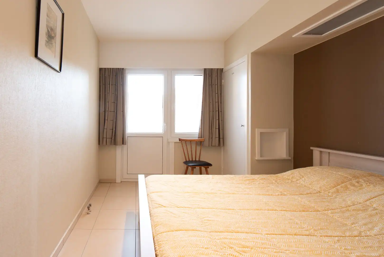 Zeer ruim appartement me 1 slaapkamer op de Zeedijk van Middelkerke met EPC B-label foto 3